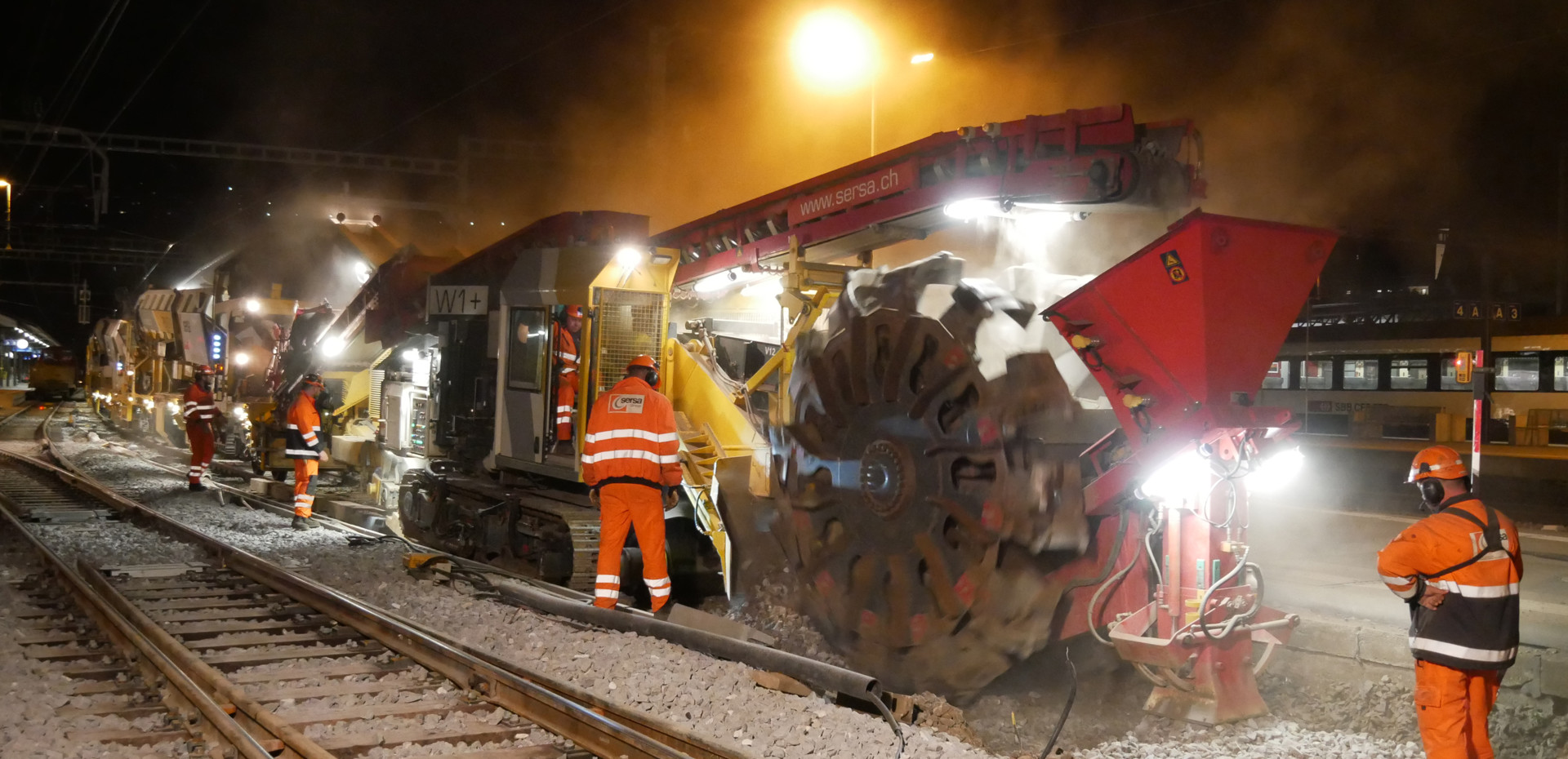 Rhomberg Sersa Schweiz_Schotterersatz Und Unterbausanierung In Gleisen ...